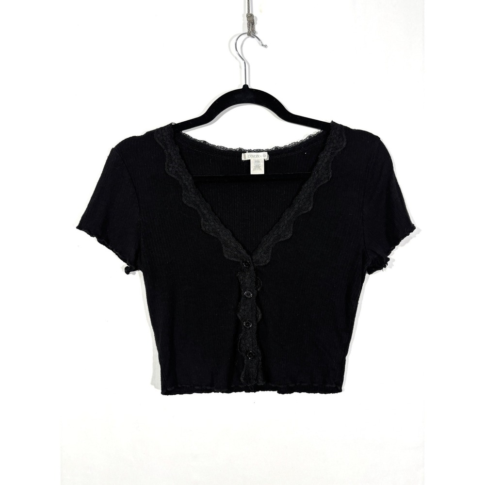 Grundge Coquette Bozzolo Lace Trim Ribbed Button Front Crop Top Women S Black